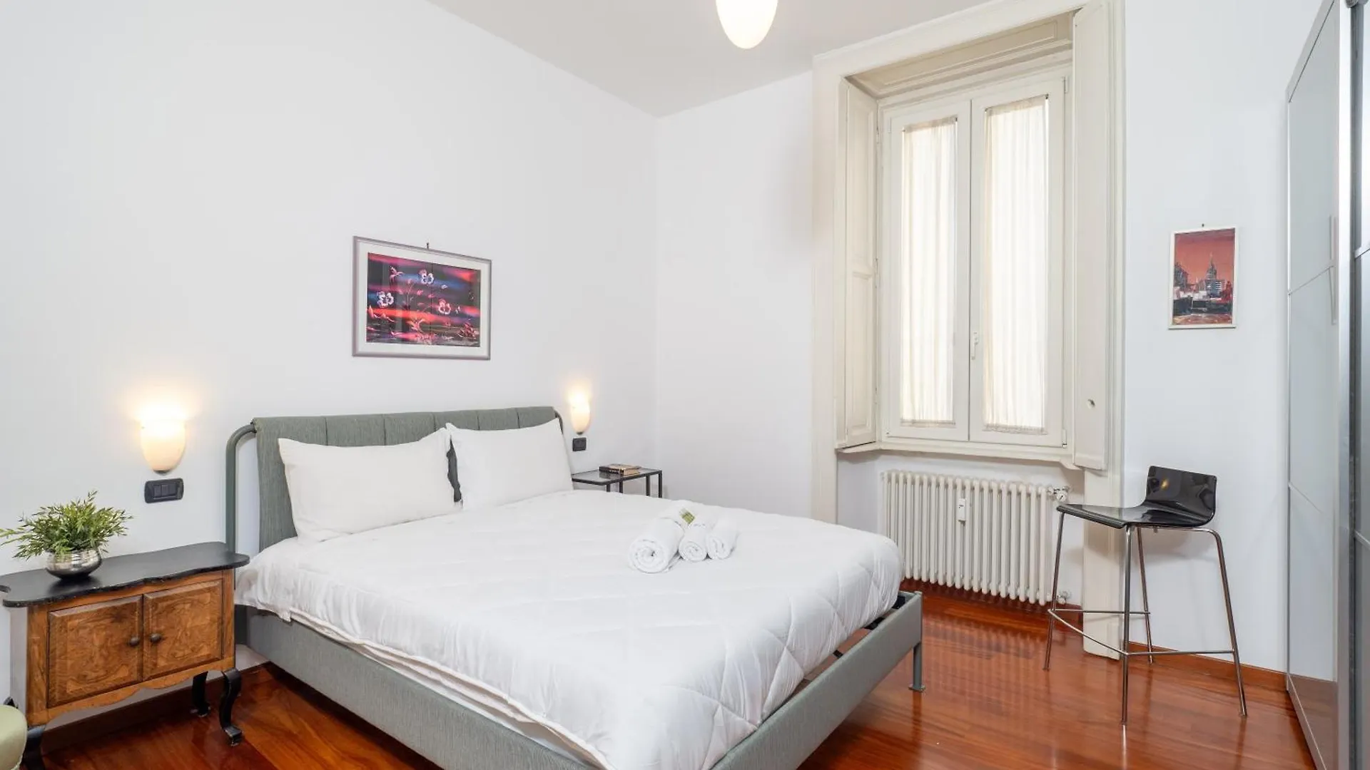 Luxury Residence In The Most Iconic Avenue Of Milan Italy